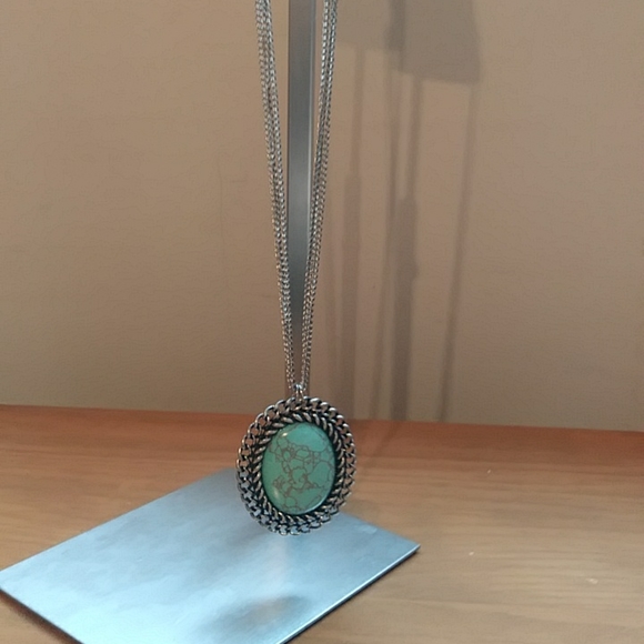 Vintage faux turquoise pendant necklace - Picture 5 of 5